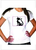 Blusa modelo baby look